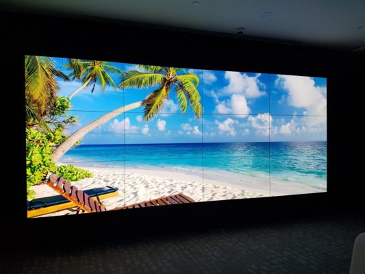 Màn hình ghép không viền Barco UniSee